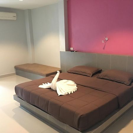 Hotel P.F Mansion Chaweng  Exterior foto